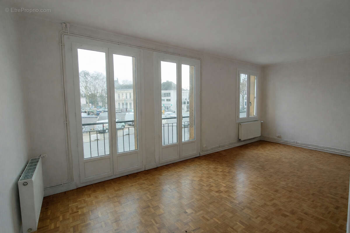 Appartement à LAVAL