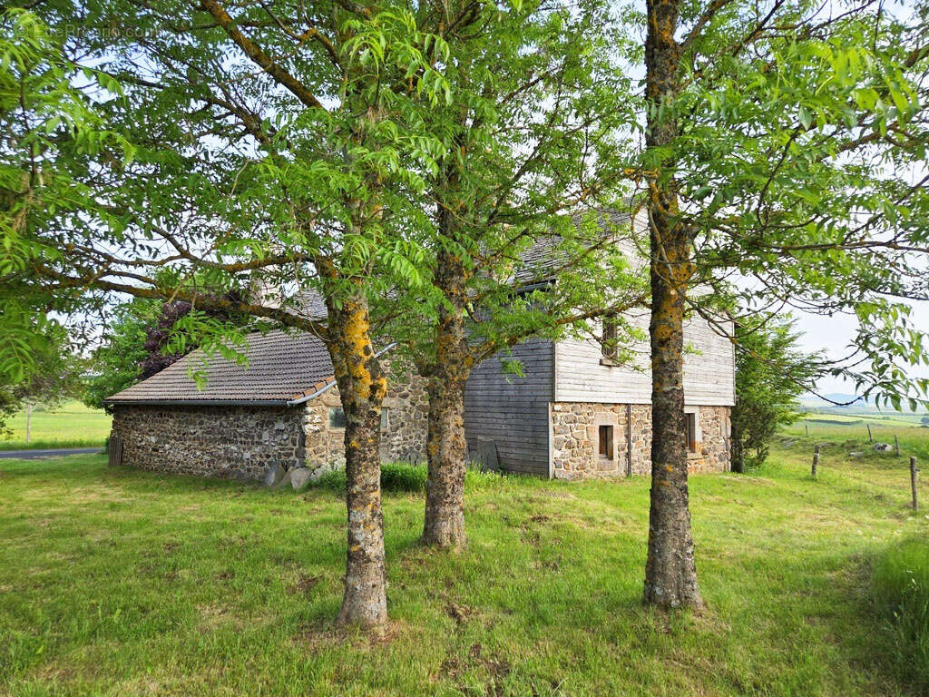 Ferme rénovée proche lac de St front - photo 4