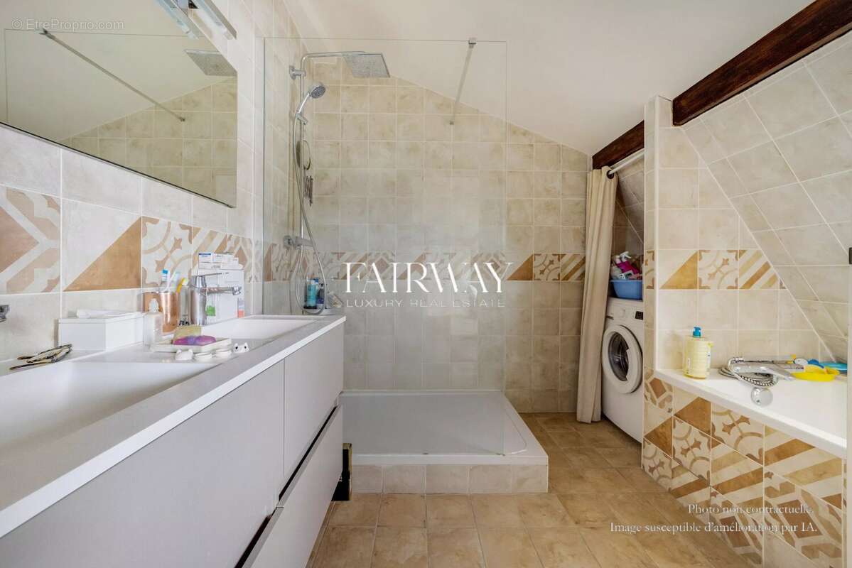 Duplex 2 Chambres – Paris 9ème – Square Montholon – Dernier Étage par Ascenseur - photo 10