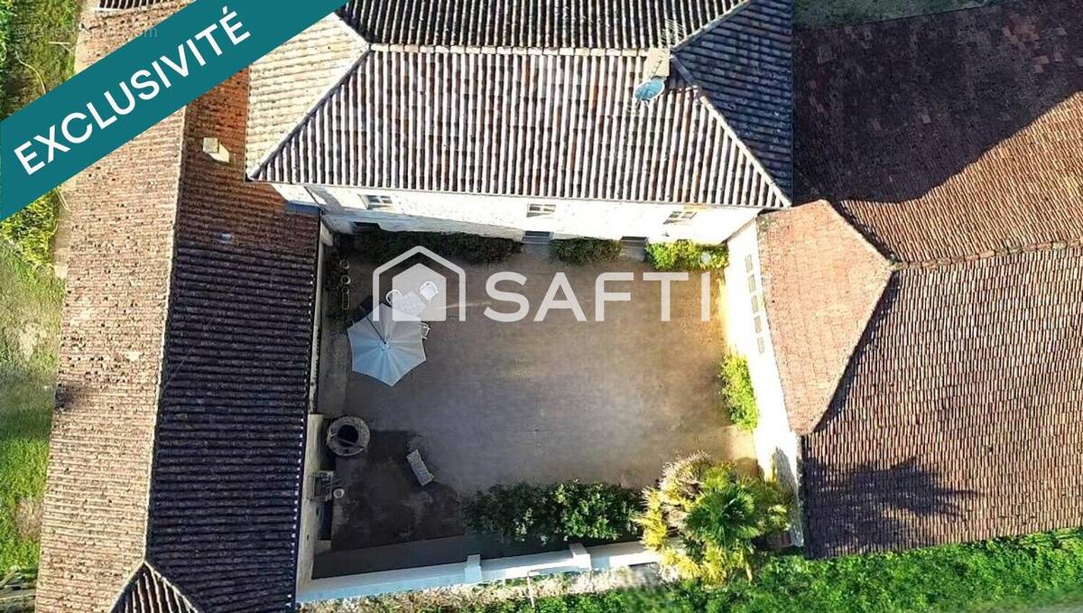 Photo 1 - Maison à FUMEL