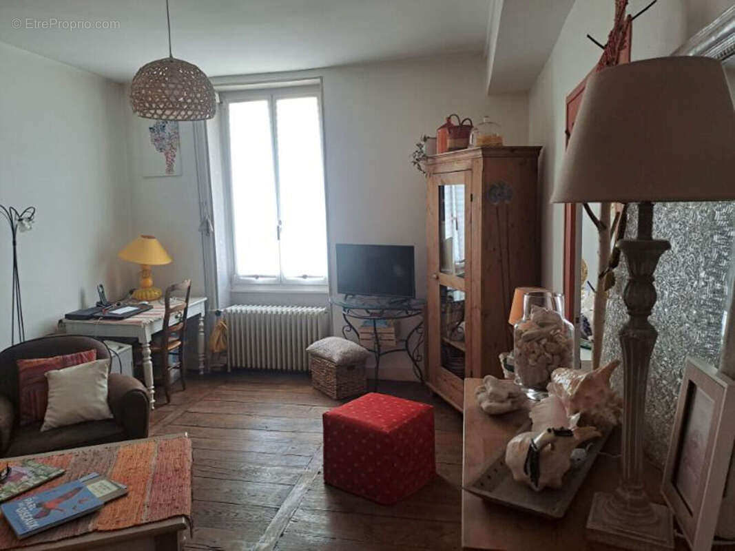 Maison à PLOMBIERES-LES-DIJON