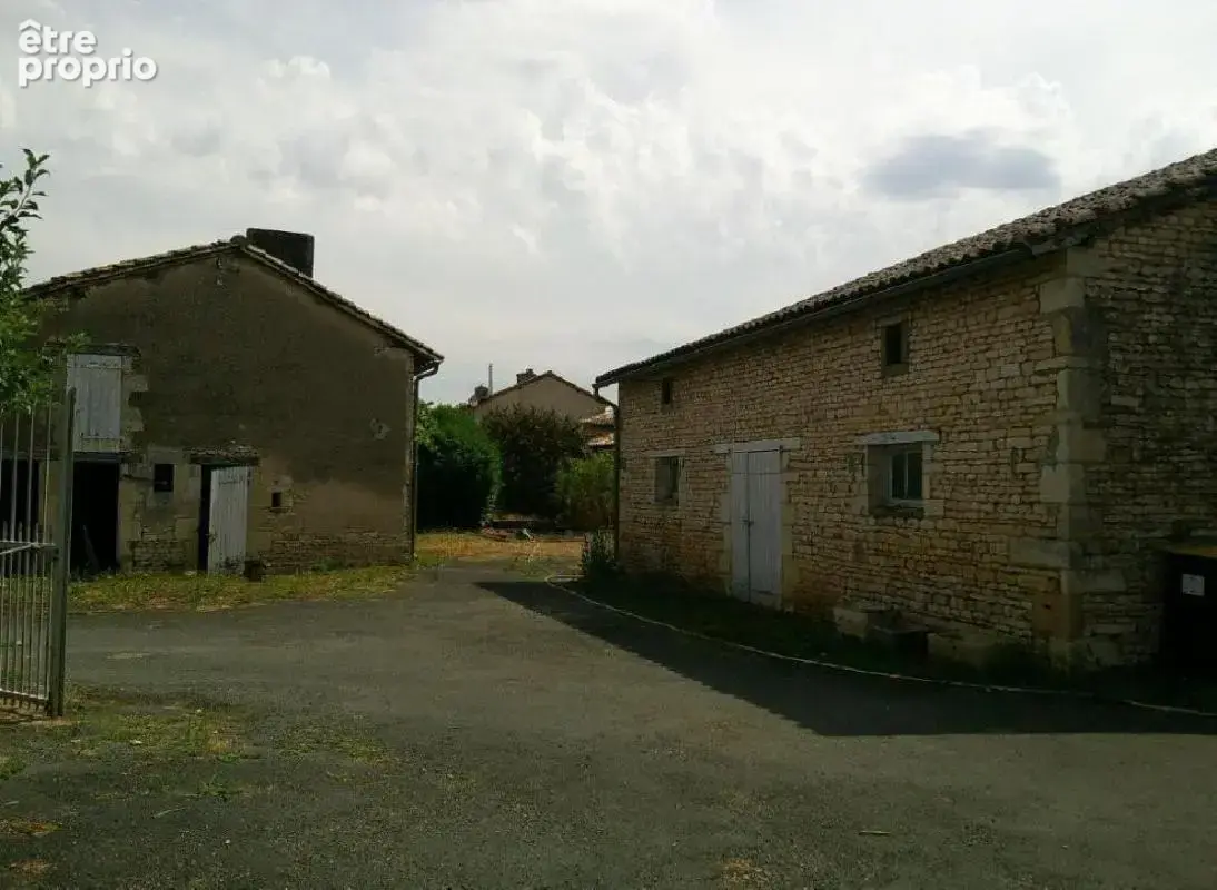 Maison 9 pièces 155 m² à vendre à Chaunay (86400) - photo 4