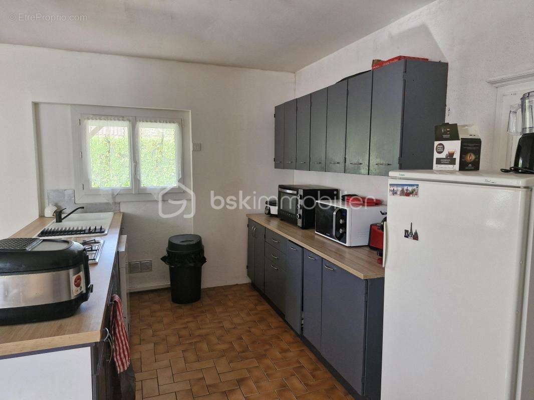 Maison à LES EGLISOTTES-ET-CHALAURES