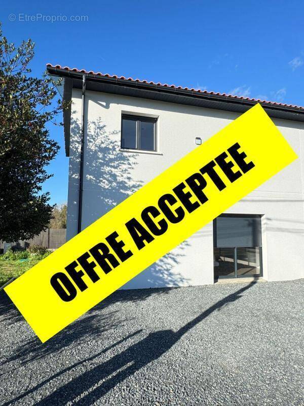 Maison à SAINT-LAURENT-D'ARCE