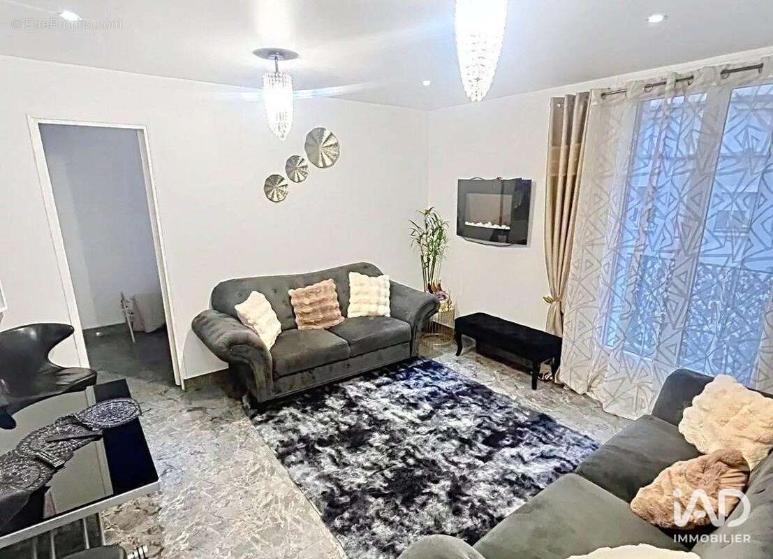 Photo 2 - Appartement à MONTREUIL