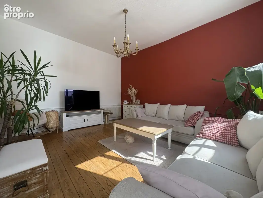 Maison 101 m² à Saumur  - photo 2