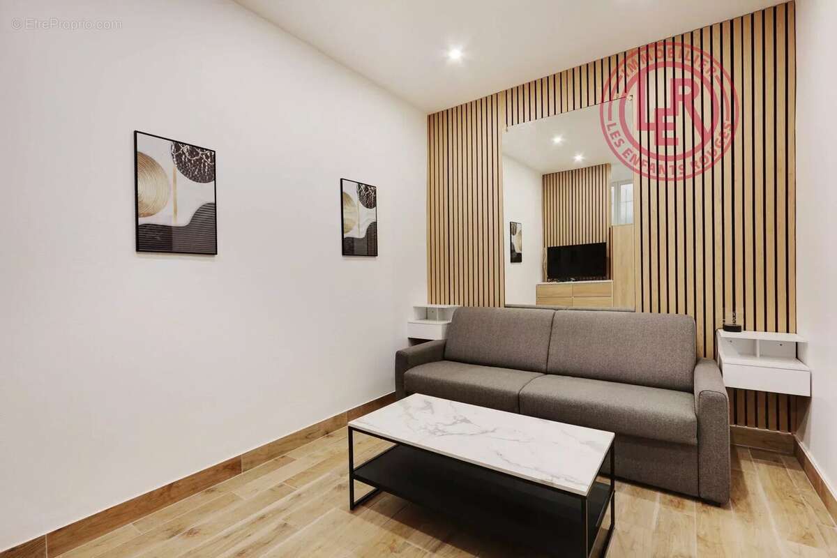 Appartement à PARIS-3E