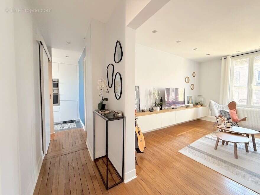 Appartement à SAINT-MAUR-DES-FOSSES