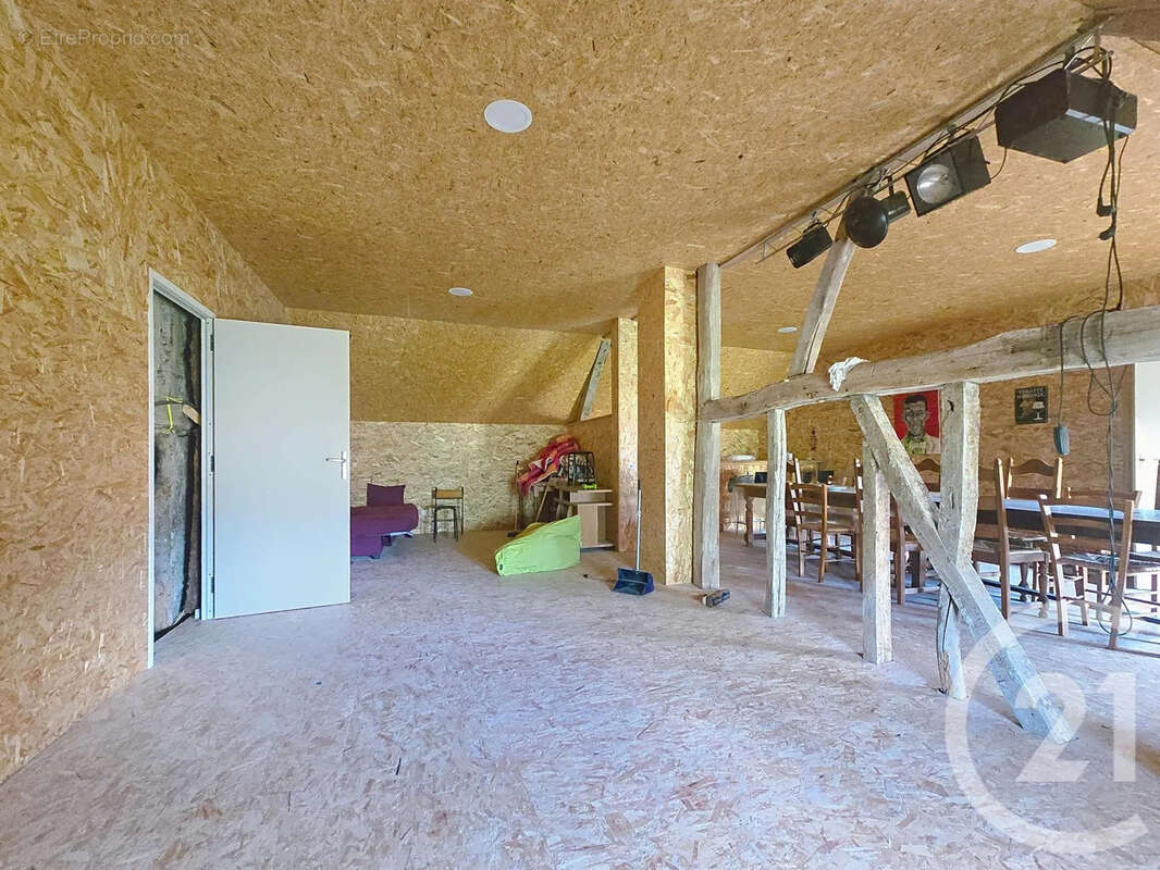 Maison à CHAPPES