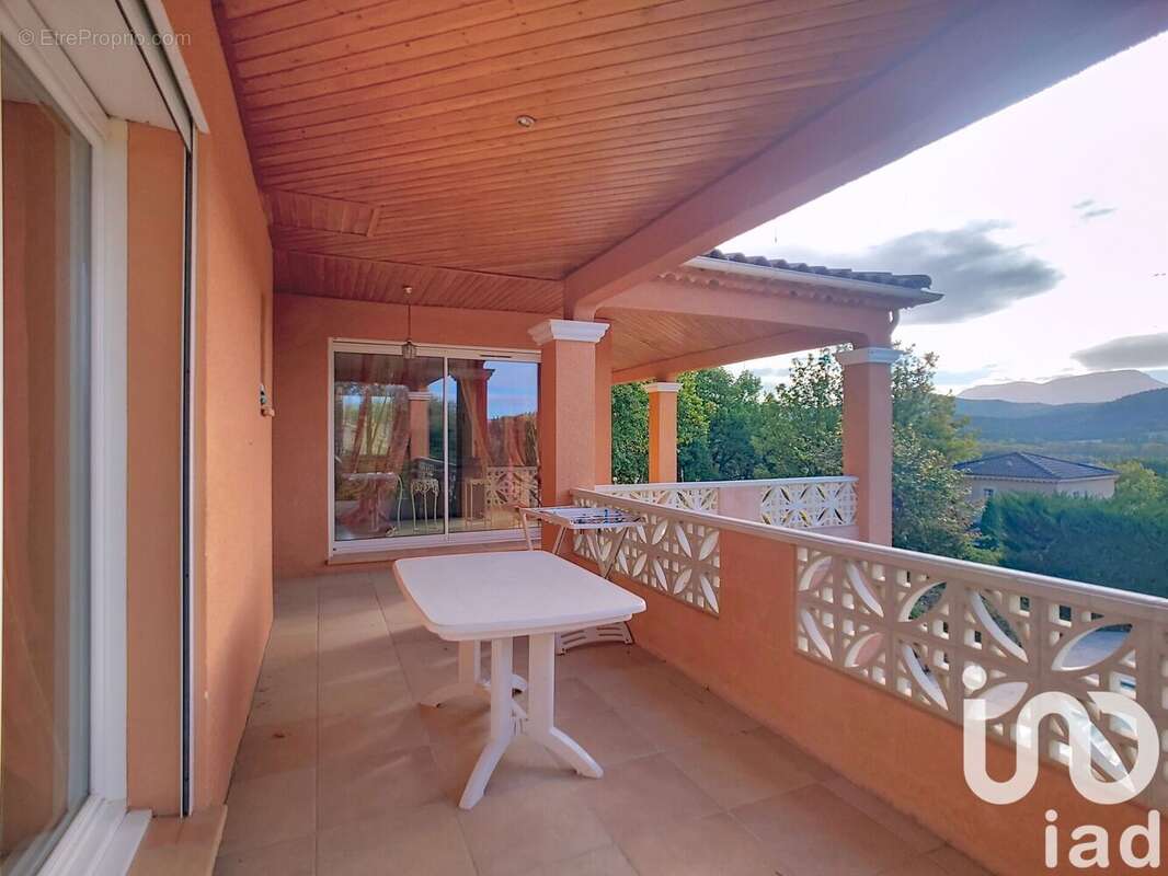 Photo 2 - Maison à AIGLUN