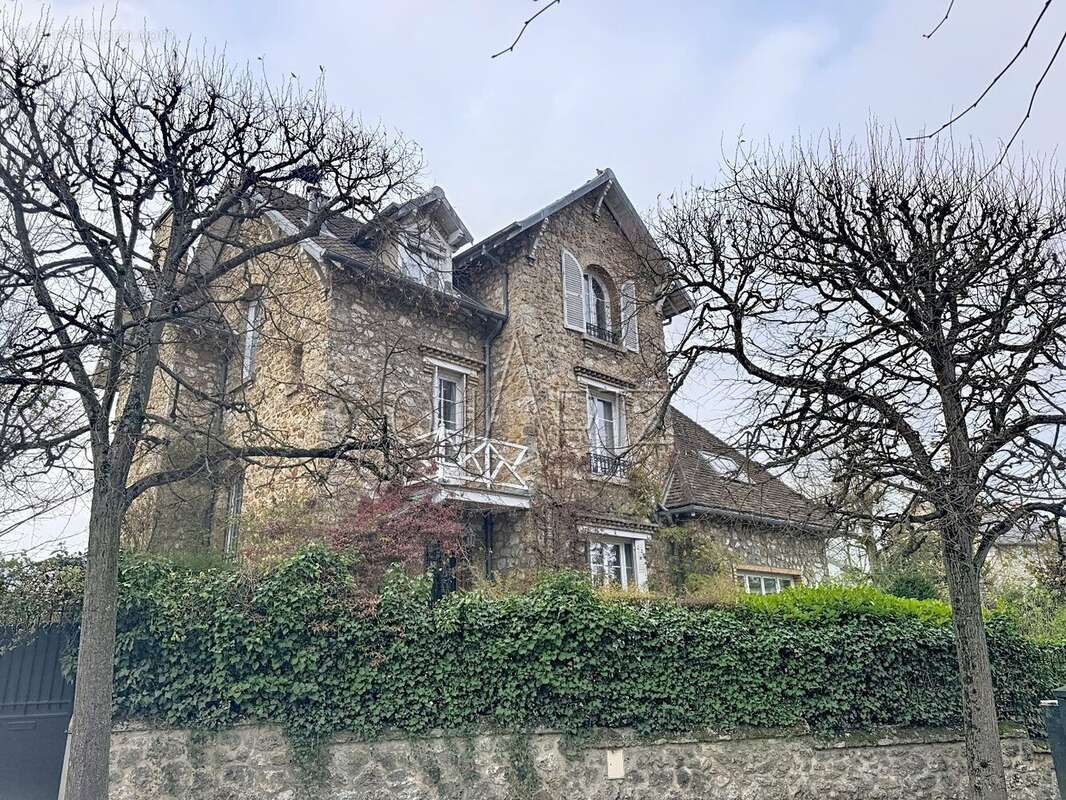 Maison à LE CHESNAY