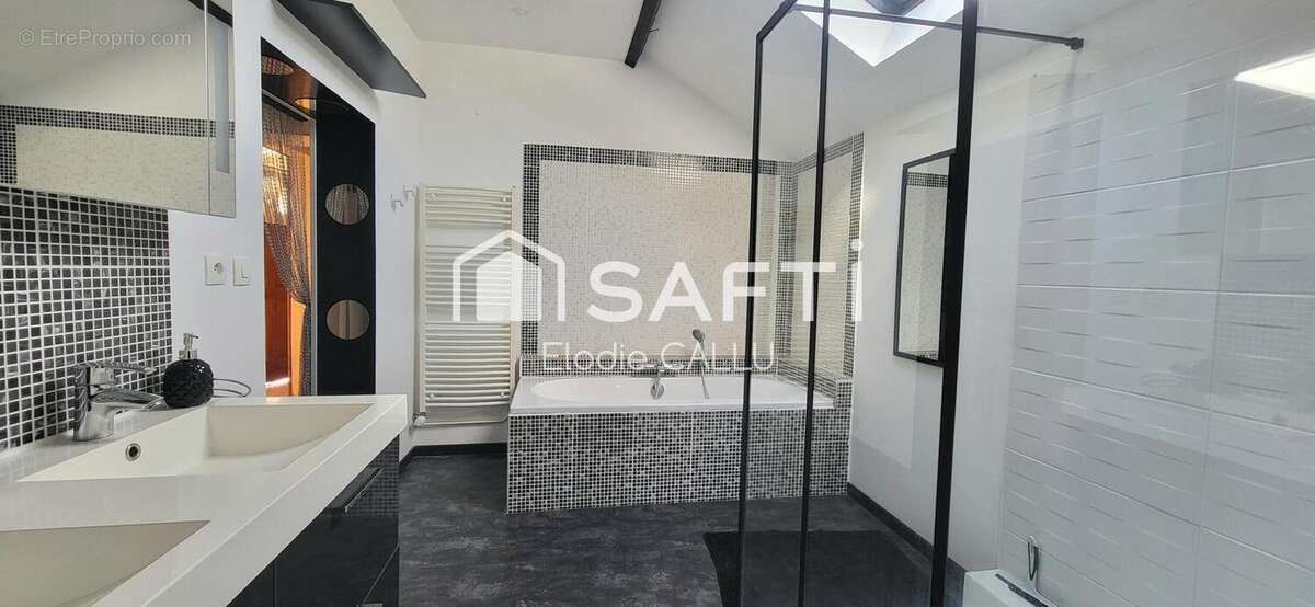 Maison 131 m² à Belhomert-Guehouville  - photo 5