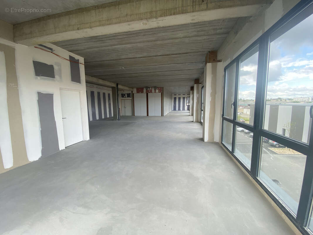Bureaux a vendre angers - photo 2