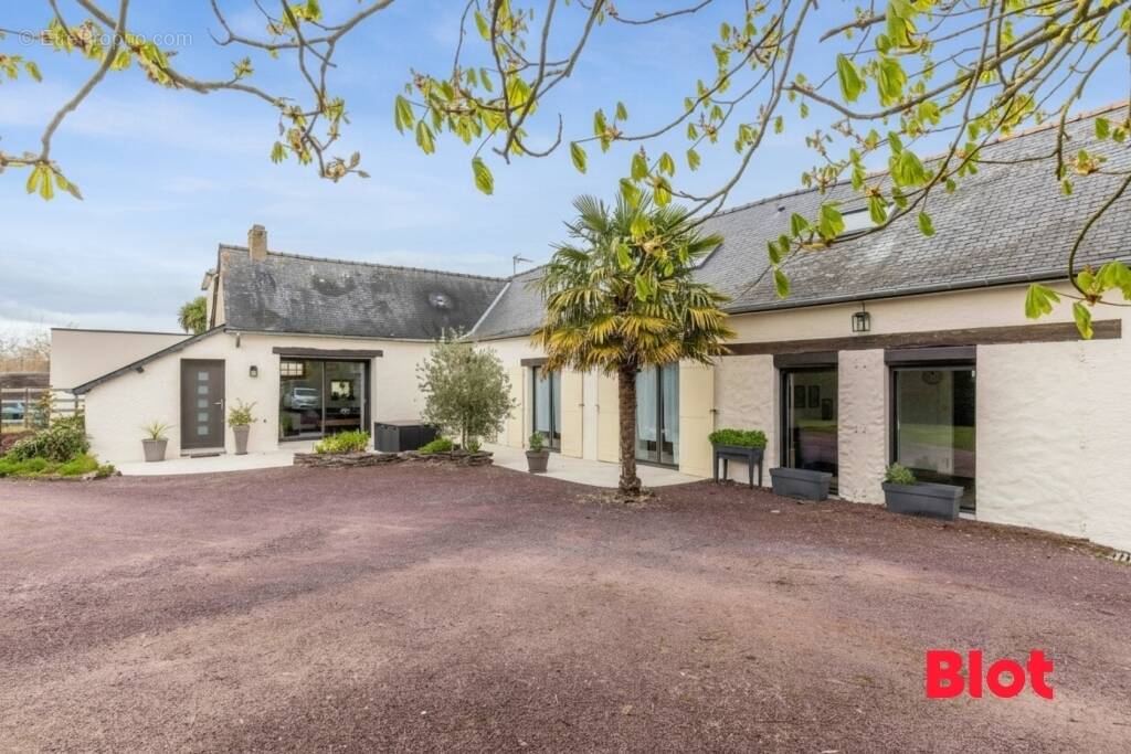 Maison à CHAVAGNE