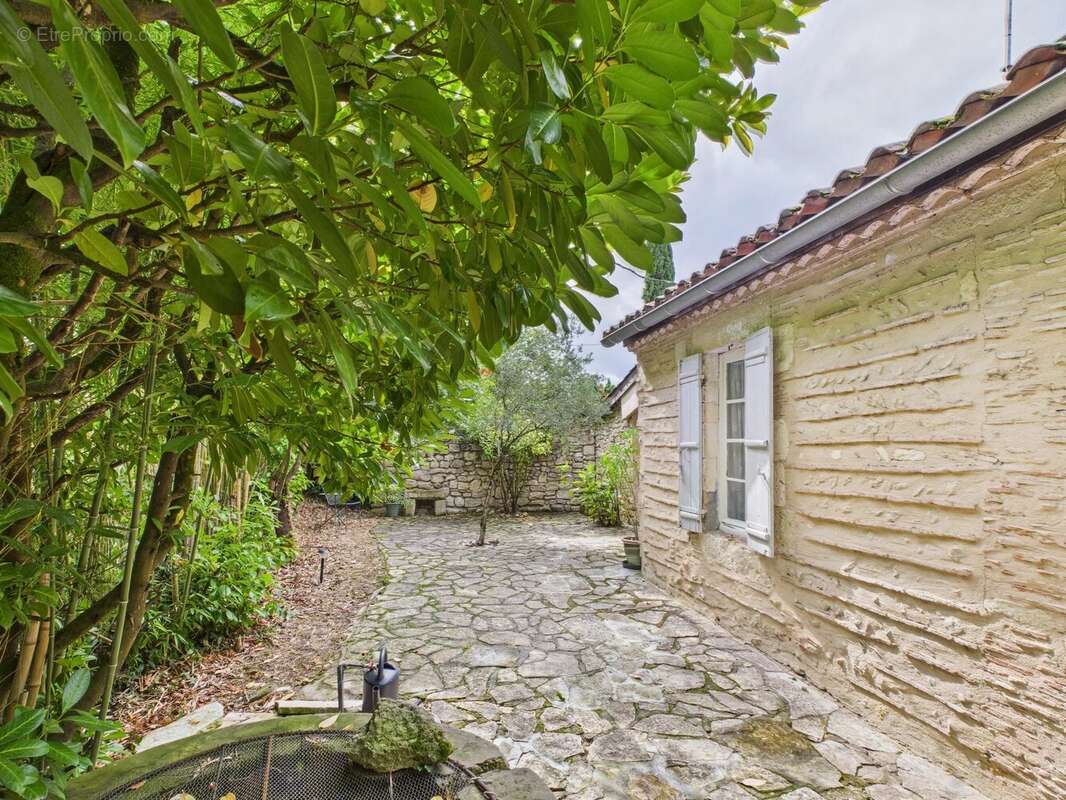 Élégante propriété de campagne avec piscine entre La Réole et Marmande - photo 15
