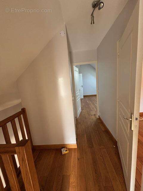 Maison à THIERS-SUR-THEVE