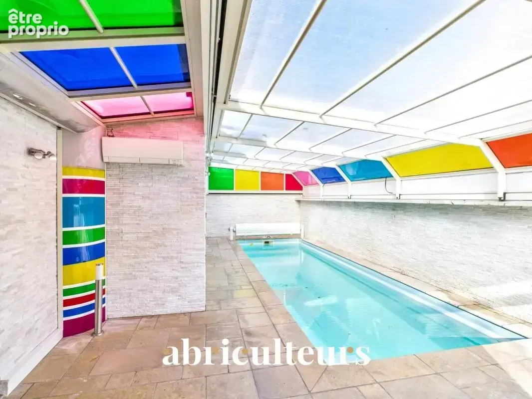 Maison familiale dans un confort moderne avec piscine intérieure en vente à Rillieux-la-Pape (69140) - photo 6