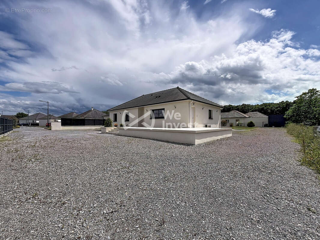 Maison à PARDIES