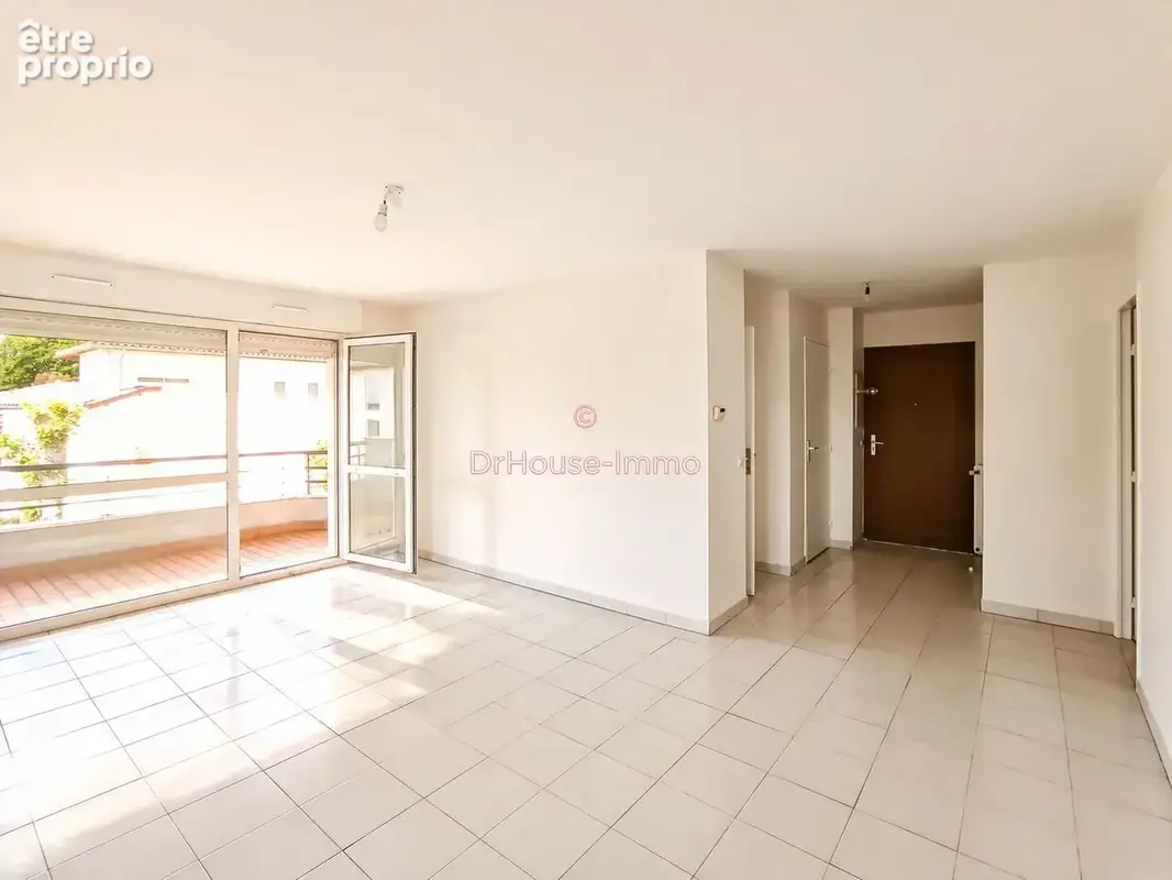 Appartement 73 m² à Saint-Martin-De-Seignanx  - photo 3