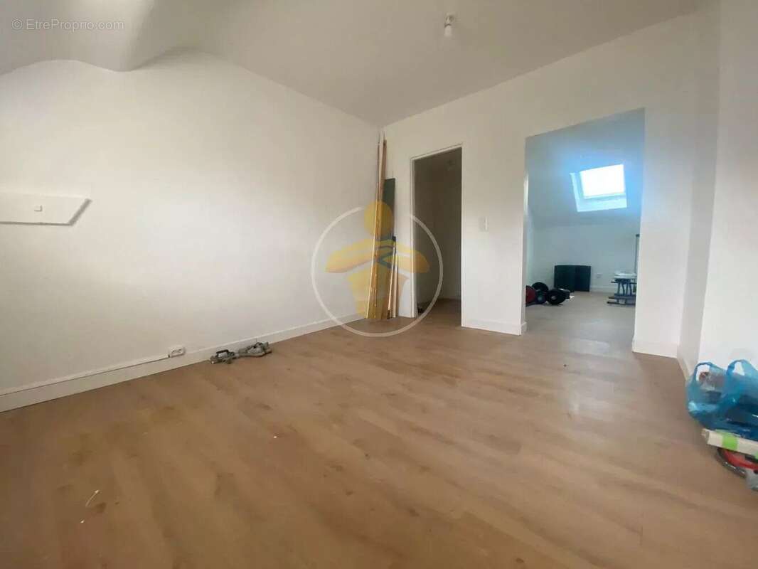 Maison à BICHANCOURT