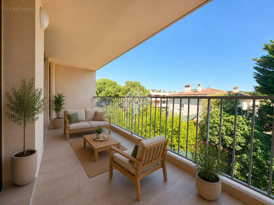 Appartement à SIX-FOURS-LES-PLAGES