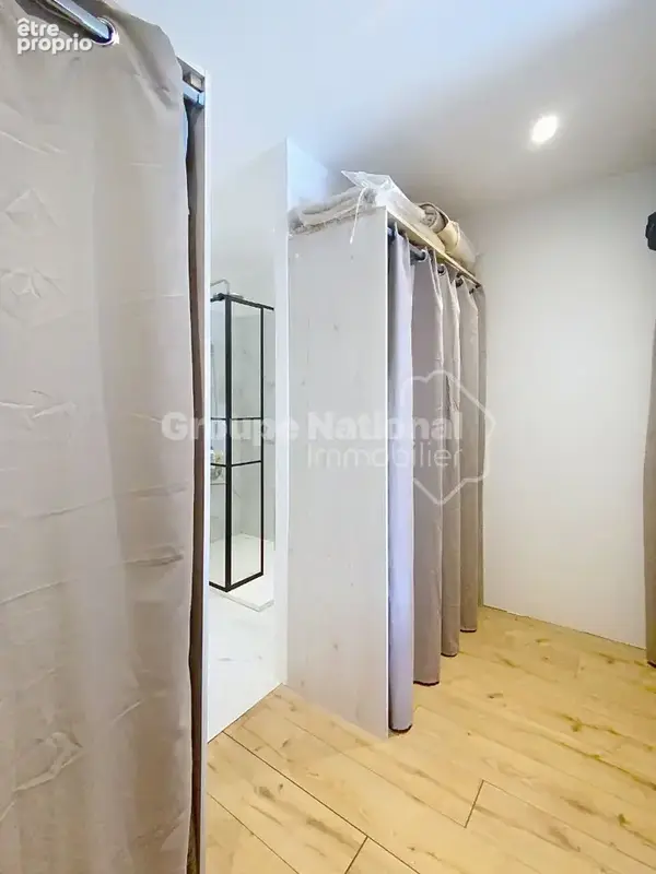 Unique en plein centre ville avec piscine privée ! - photo 14