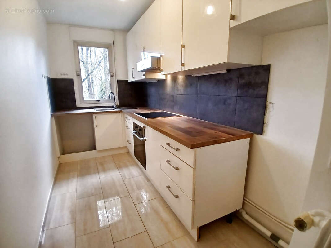 Appartement à PARIS-12E