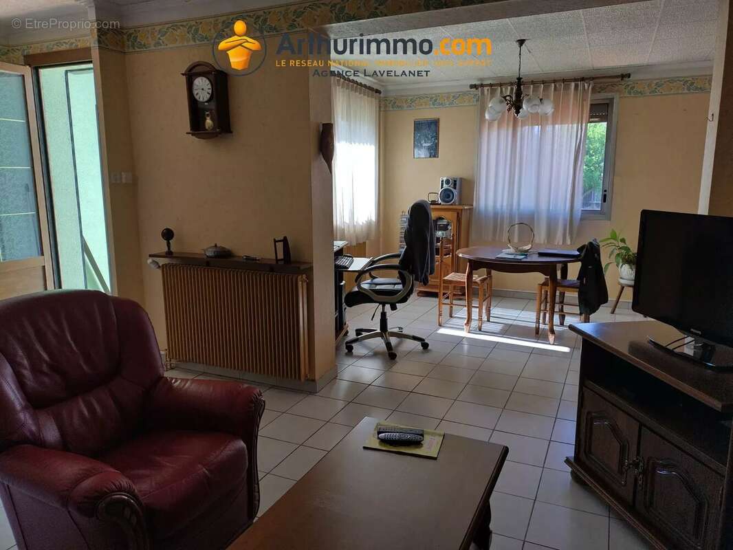 Maison à LAROQUE-D'OLMES