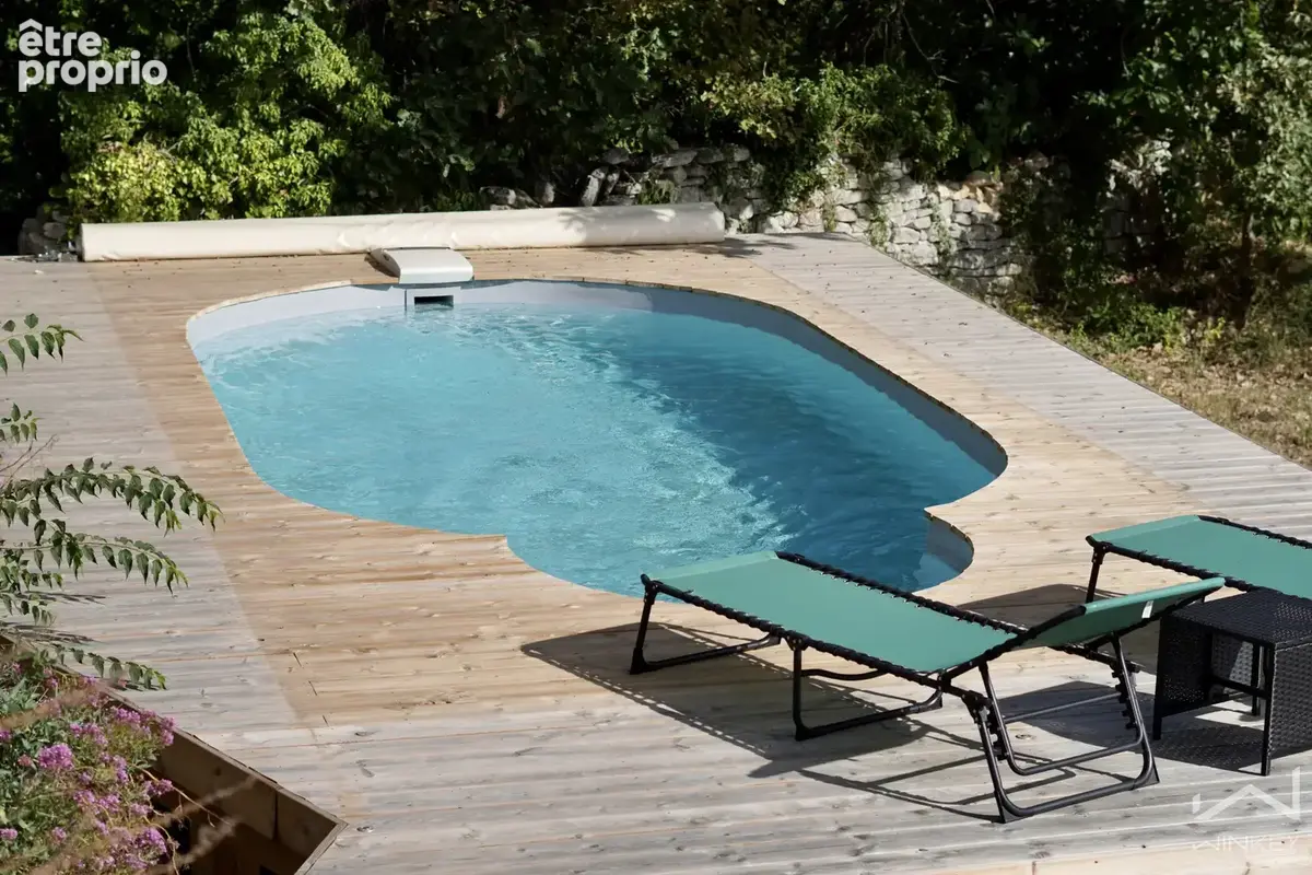 Le garn -  - maison plain pied - 108m2 -3 chambres -  807m2 de terrain - piscine - garage - photo 3
