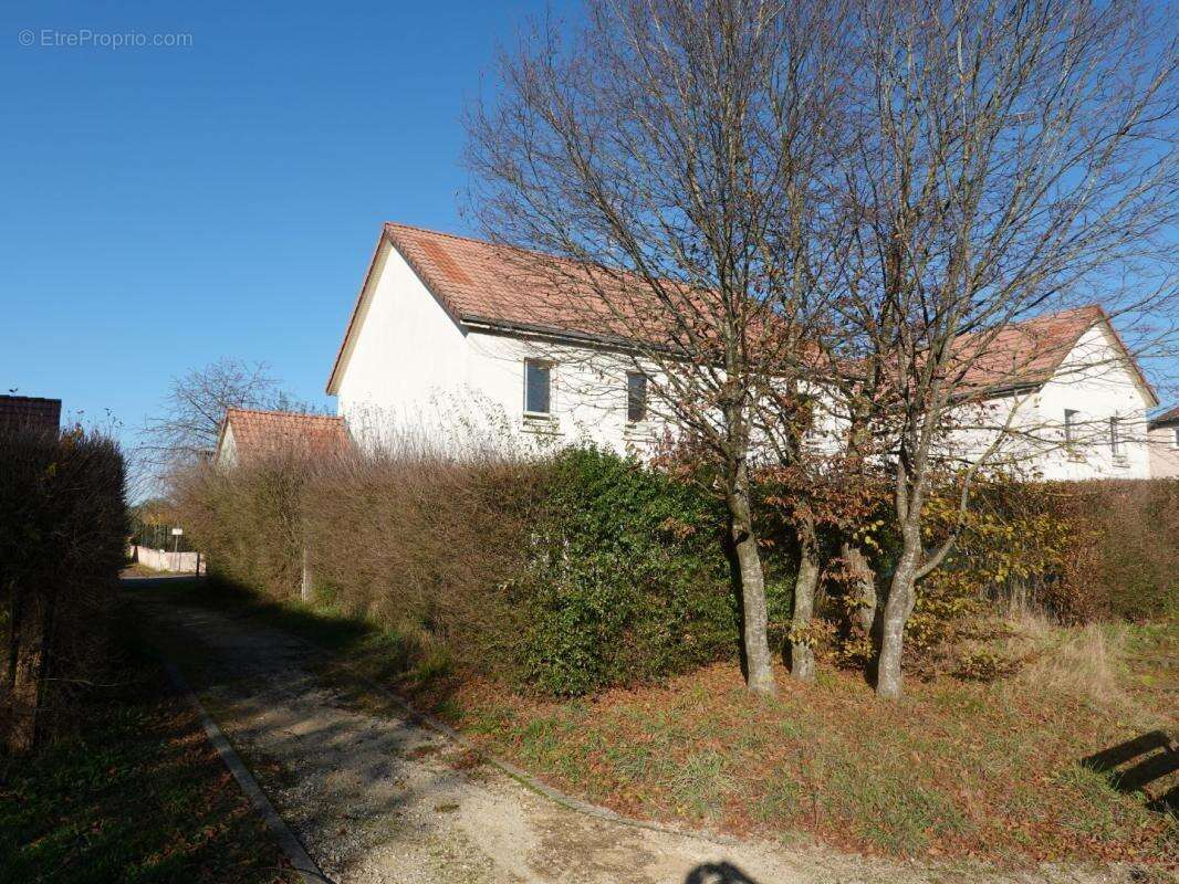 Appartement à ECHENANS-SOUS-MONT-VAUDOIS