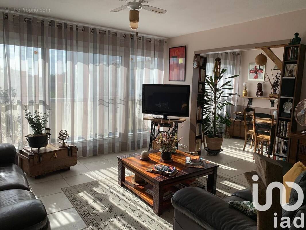 Photo 1 - Appartement à CENON