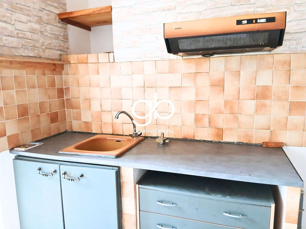 Appartement à GANGES