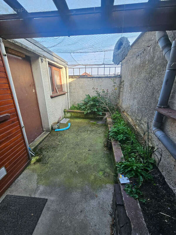 Maison à SAINT-QUENTIN