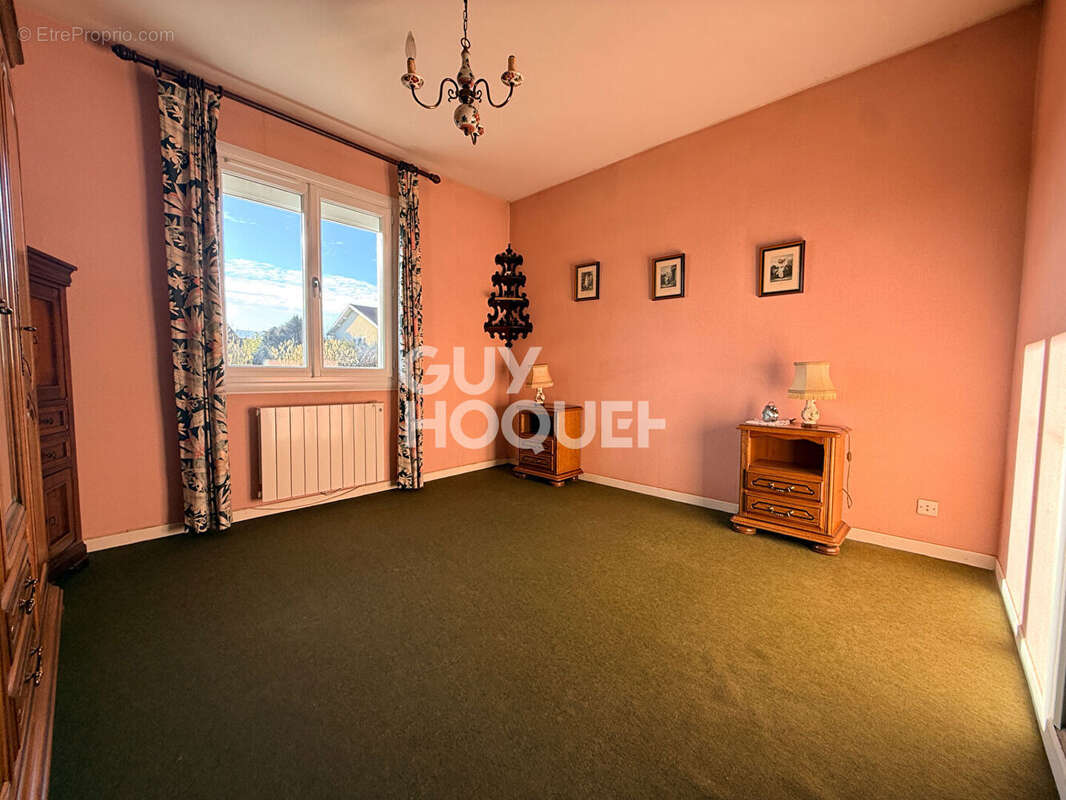 Maison à SAINT-LAURENT-D'AGNY