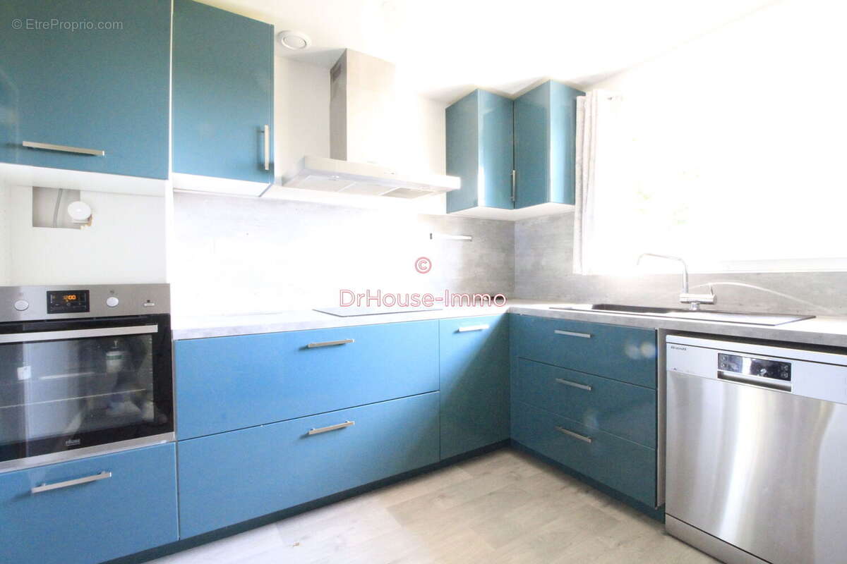 Maison à SAINT-PIERRE-DES-FLEURS