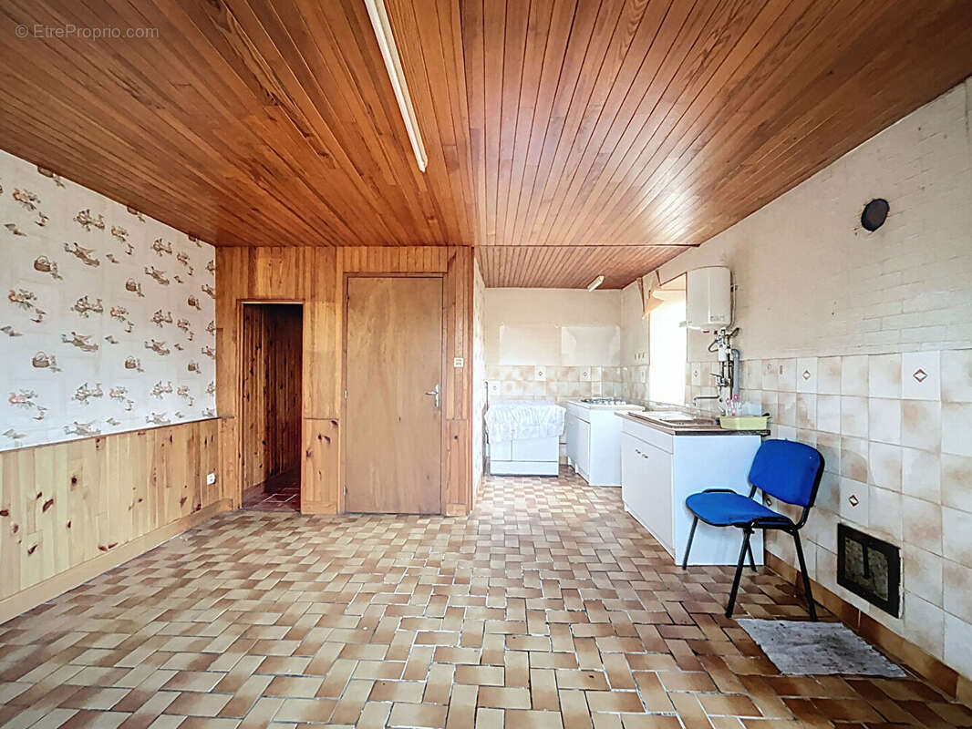 Maison Salives 2 pièce(s) 71 m2 - photo 4