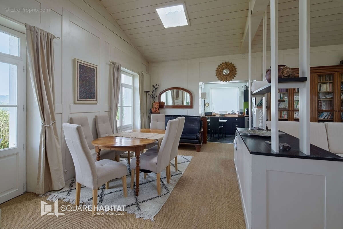 Maison à CHAMPTOCEAUX