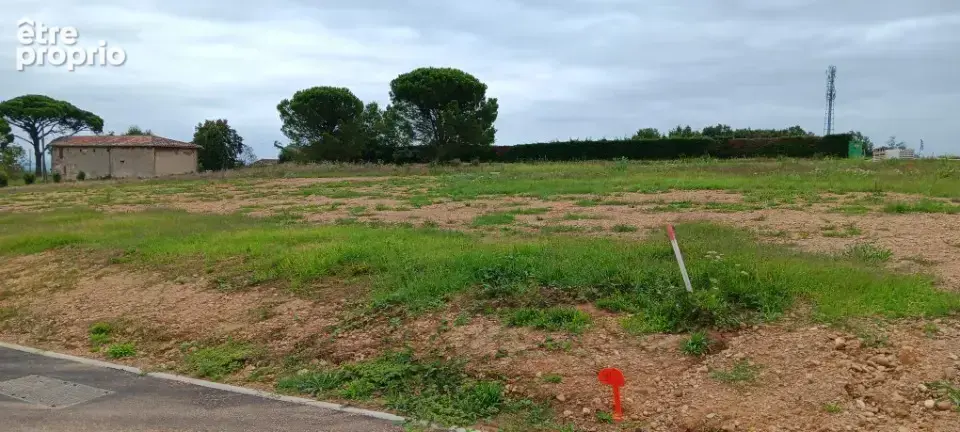 Terrain à LEOJAC