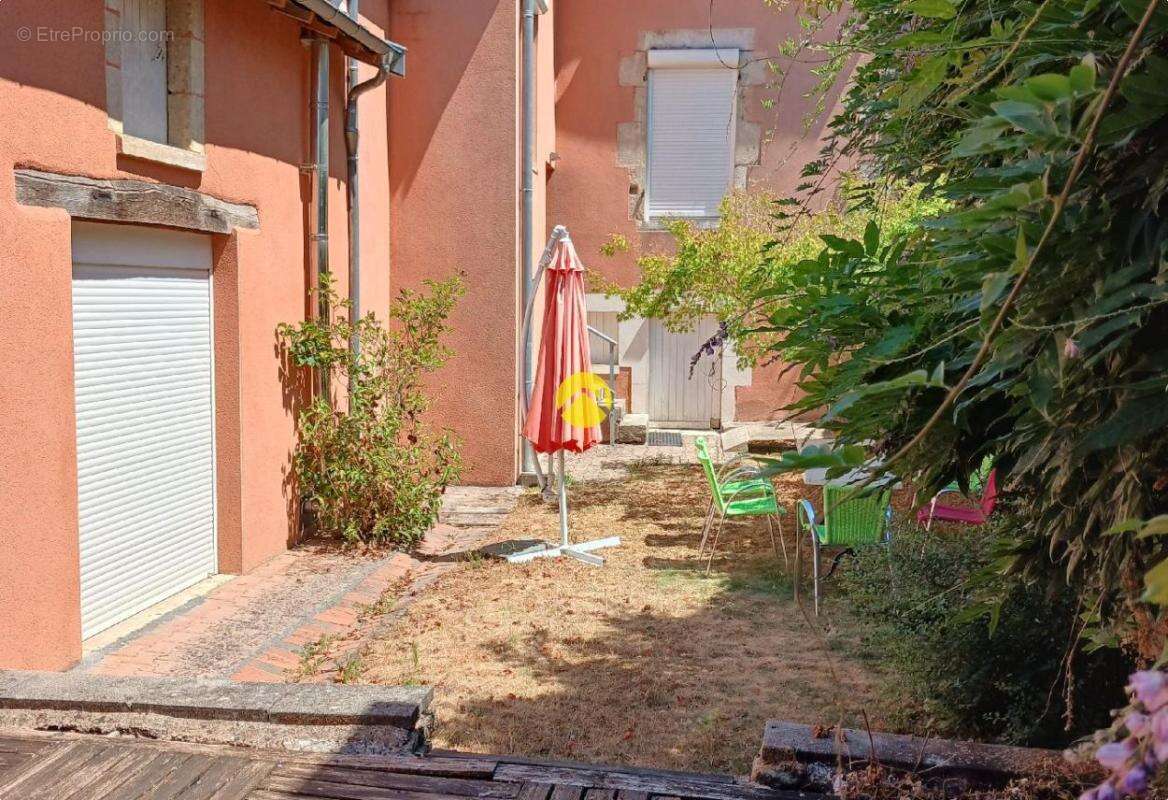 Ecoles et commerces à pied - photo 7