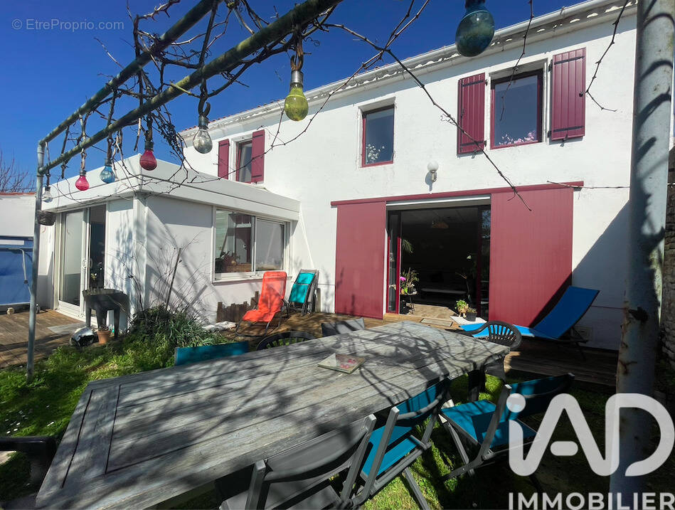 Photo 1 - Maison à THAIRE