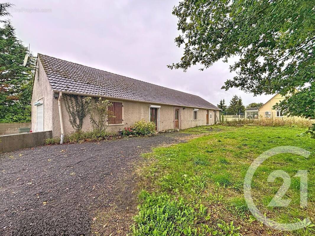 Maison à SAINT-VALERIEN