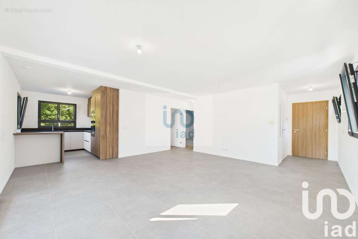 Photo 4 - Appartement à NEUVECELLE