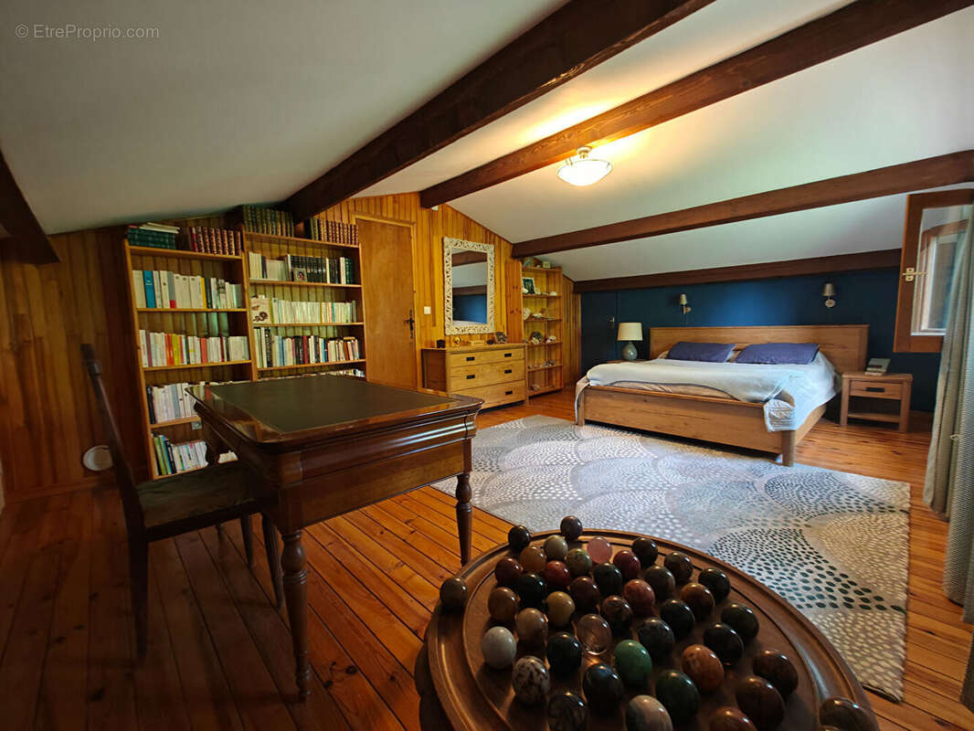 Maison à SOLLIES-PONT