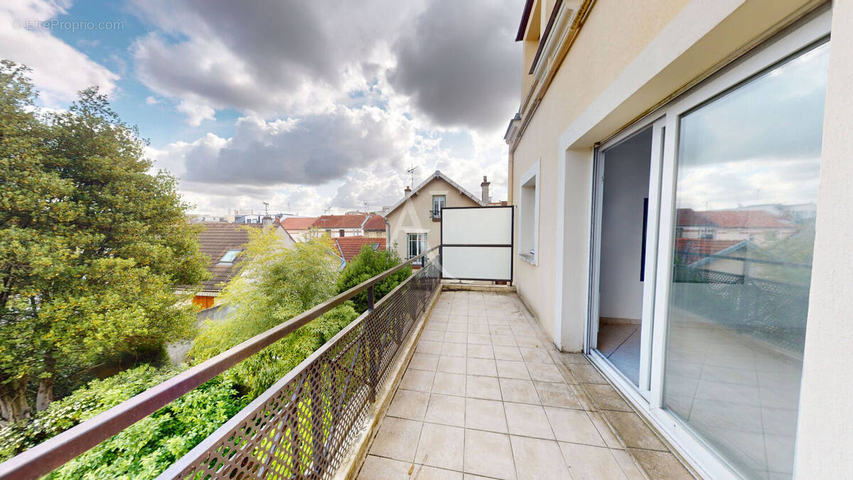 Appartement à VILLEMOMBLE