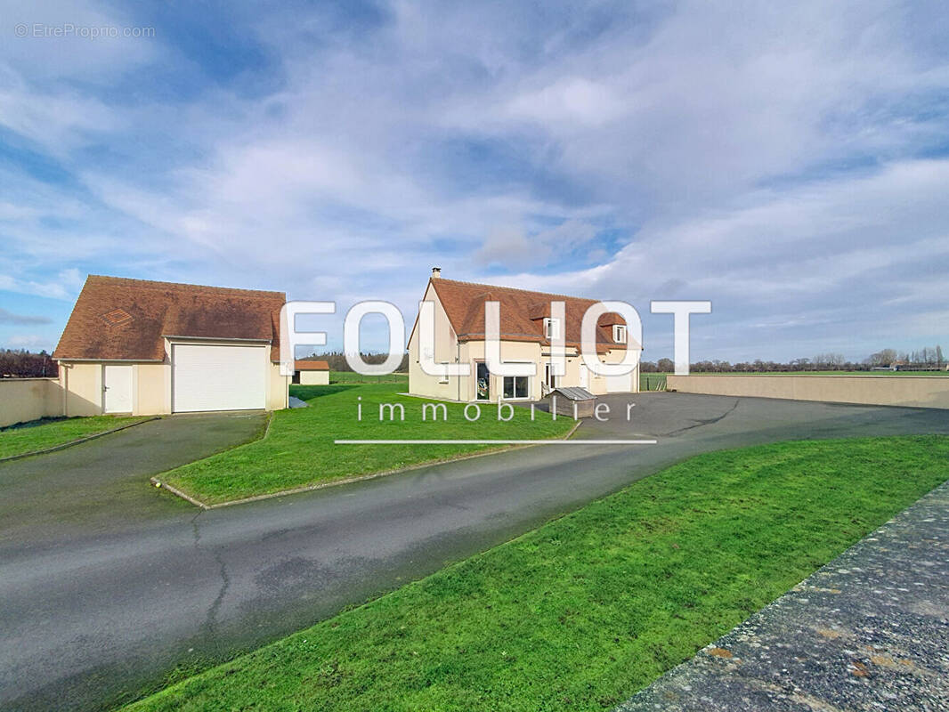 Maison à FRESNEY-LE-VIEUX