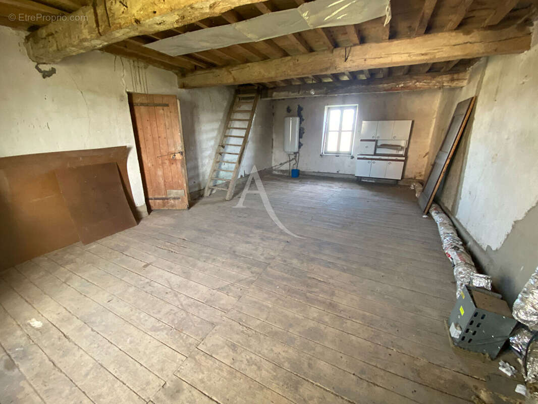 Maison à SAINT-MARTIN-LALANDE