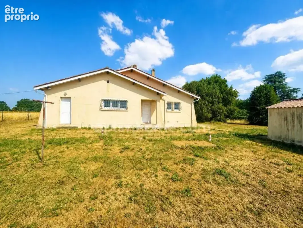 Maison de plain-pied avec vue sur les champs, près de 2 000 m² de terrain NERIGEAN (33) - photo 3