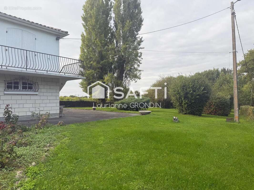 Photo 6 - Maison à SAINT-HILAIRE-DE-VILLEFRANCHE