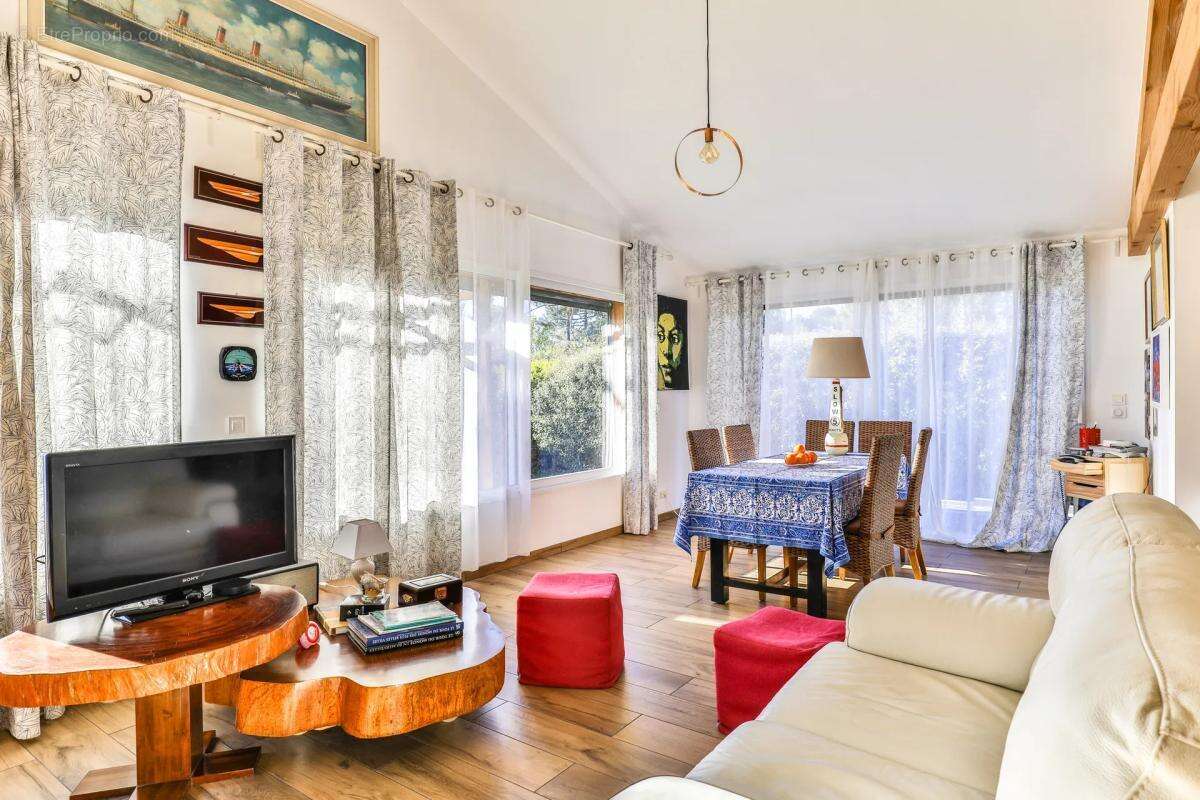 Maison à GUJAN-MESTRAS