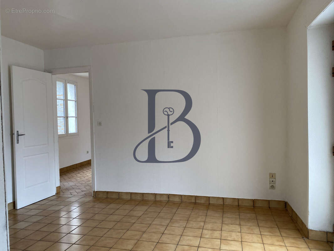 Maison 5 pièces 83 m² à vendre à Beauchamps (50320) - photo 5
